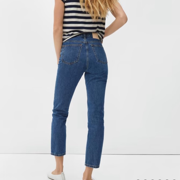 Everlane The 90’s Cheeky Jean - Picture 2 of 5